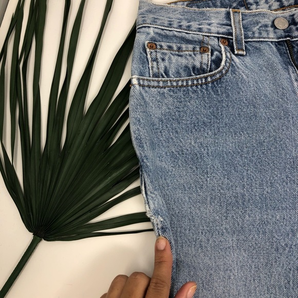 Levi's 512 High Waist Slim Fit Tapered Leg Jeans 6 - Picture 4 of 8